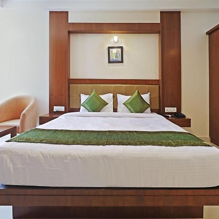 Treebo Akshaya Bull Temple Hotell Bangalore Eksteriør bilde