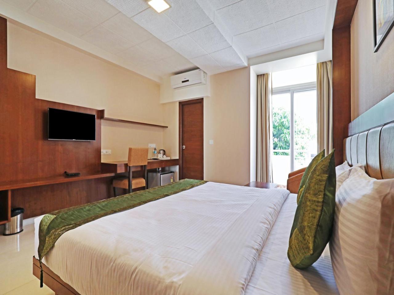 Treebo Akshaya Bull Temple Hotell Bangalore Eksteriør bilde