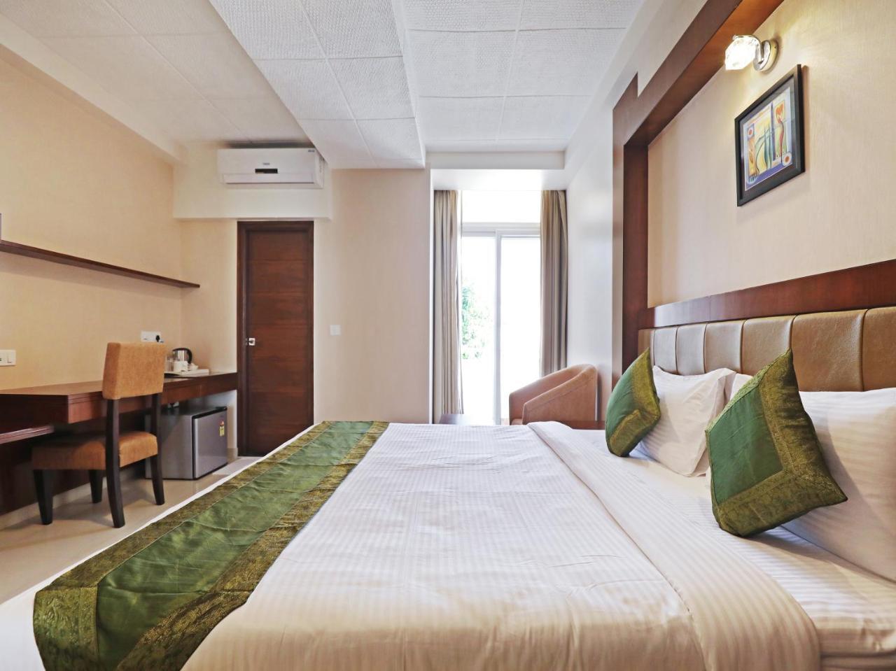 Treebo Akshaya Bull Temple Hotell Bangalore Eksteriør bilde